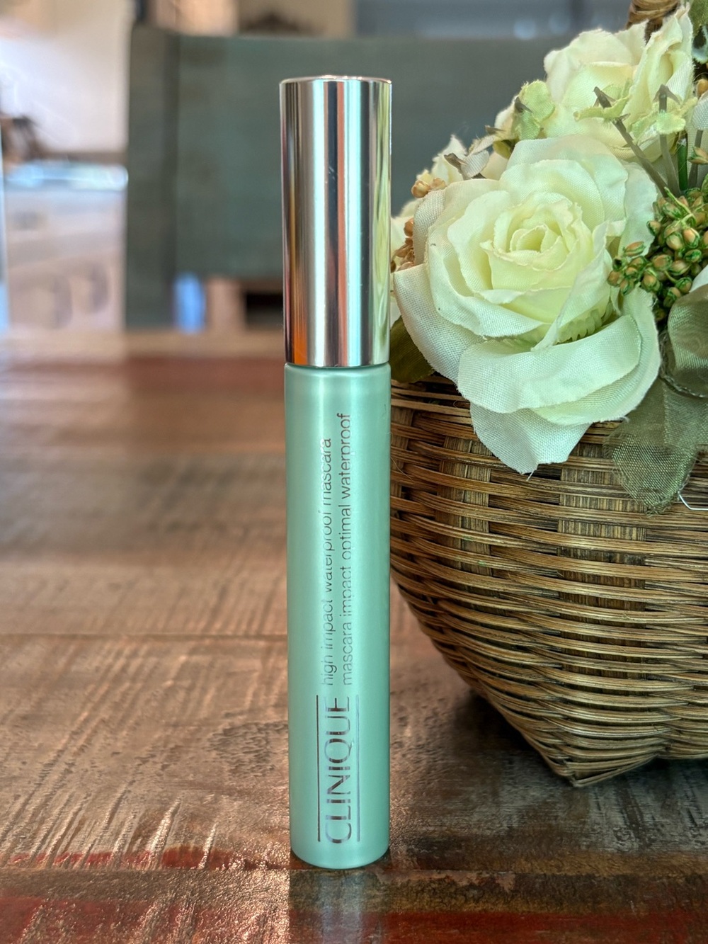 New CLINIQUE High Impact WATERPROOF MASCARA in 01 BLACK Full Size!
